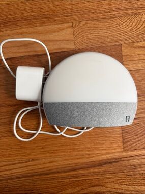 Hatch White Dome Sound Machine with Silver Speaker Panel